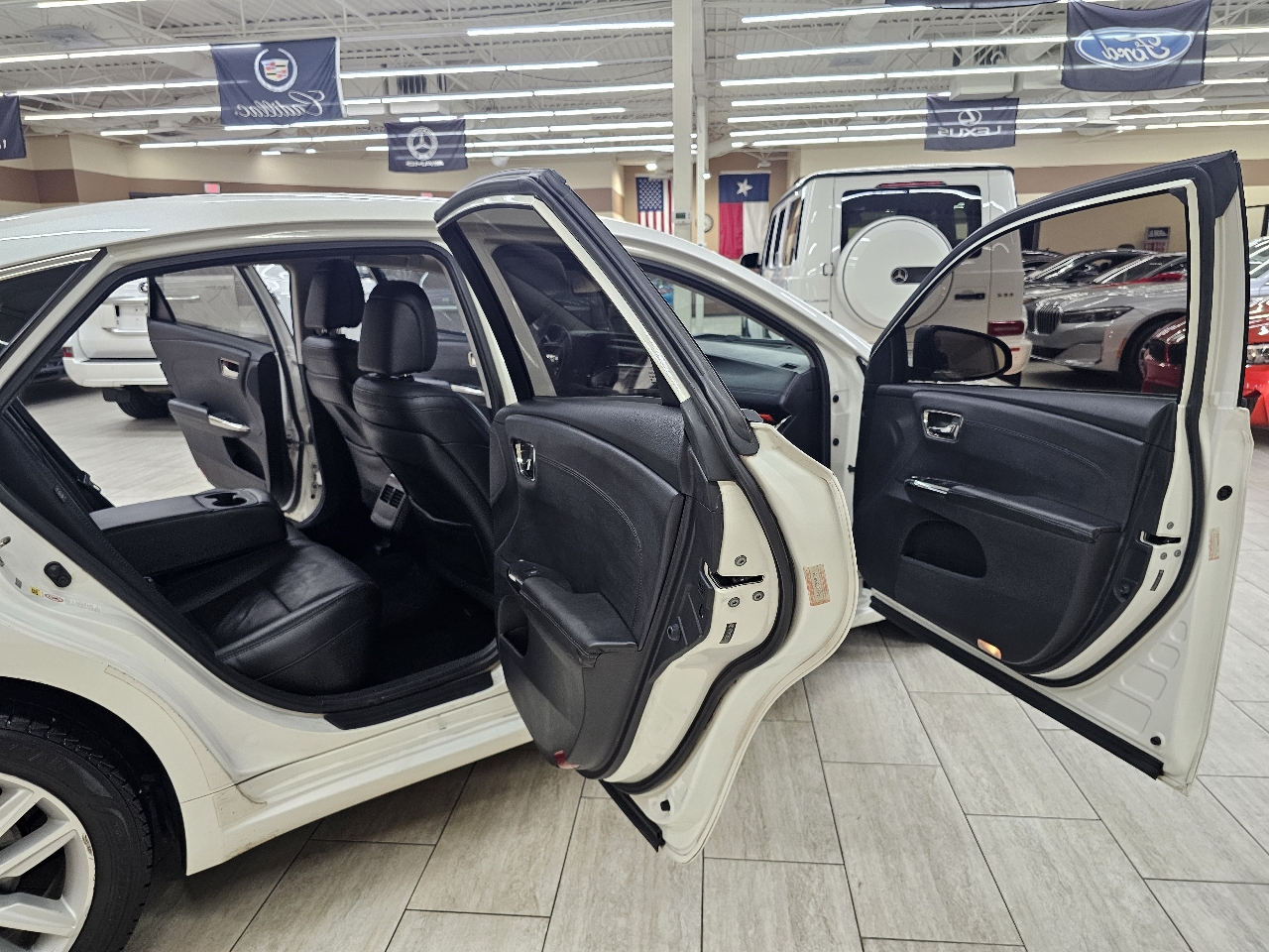 Toyota Avalon XLE Premium 2014