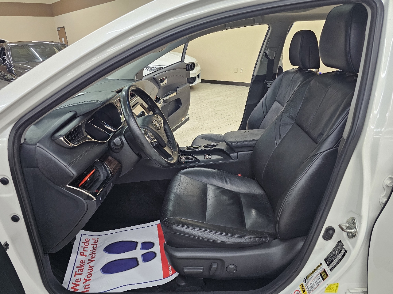 Toyota Avalon XLE Premium 2014