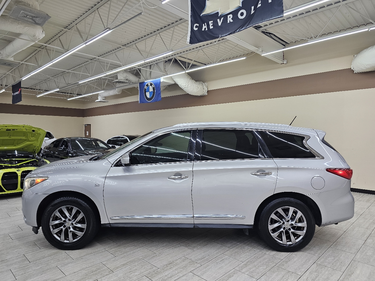 Infiniti QX60 Base FWD 2015