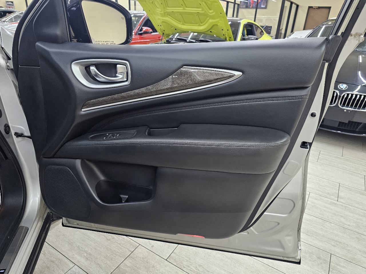 Infiniti QX60 Base FWD 2015