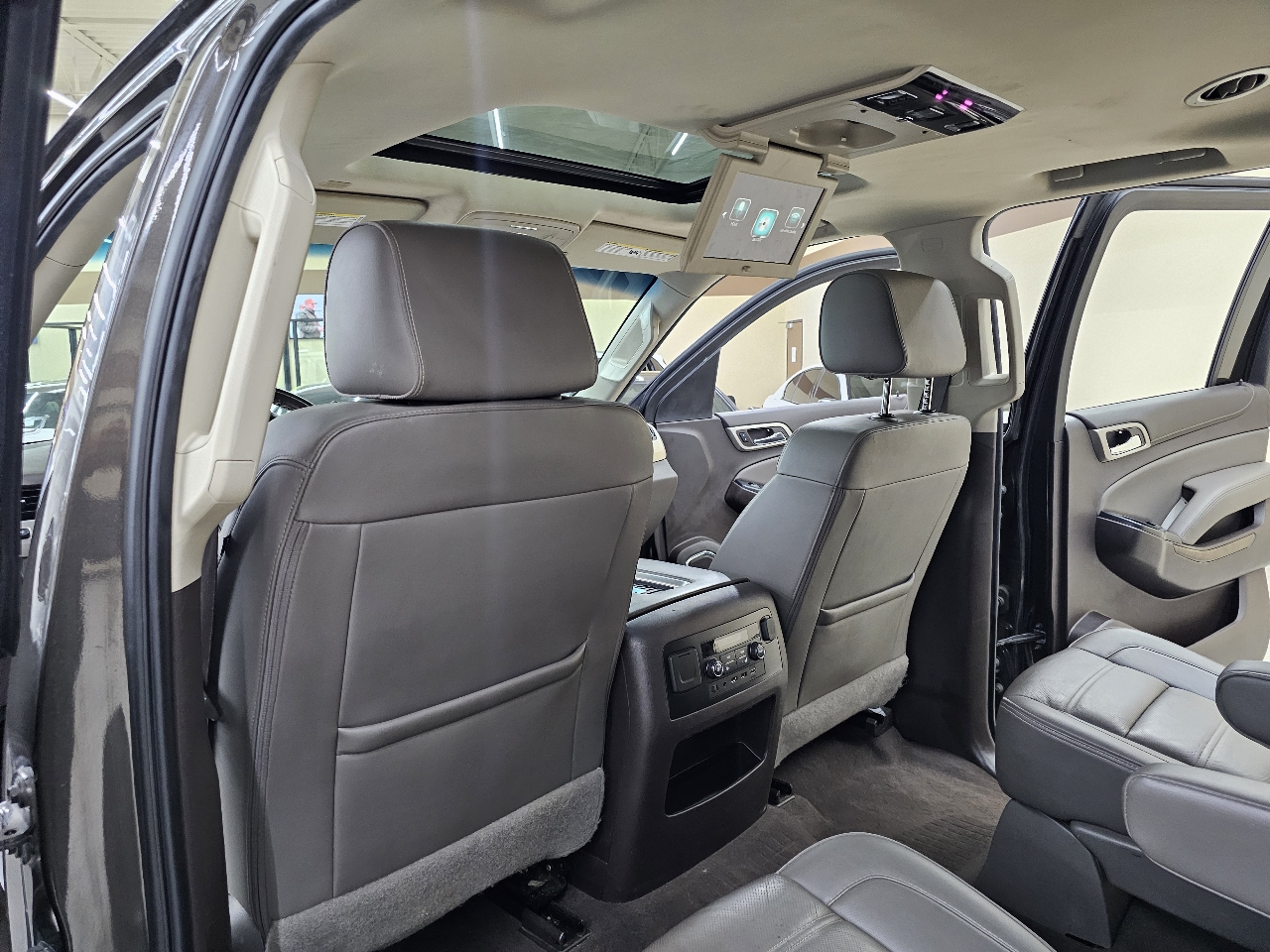 GMC Yukon XL Denali 4WD 2019