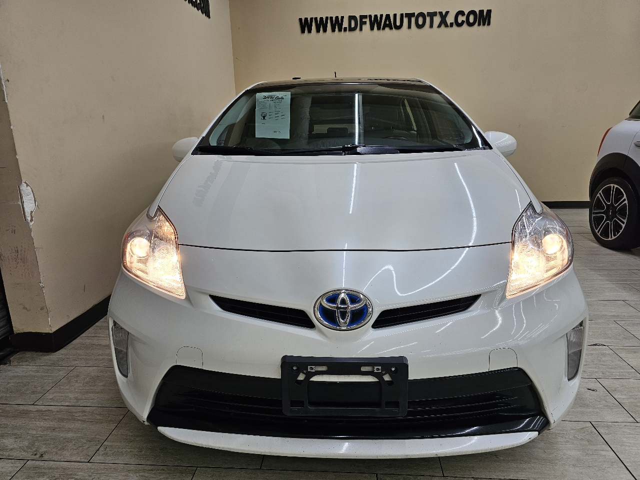 Toyota Prius  2014