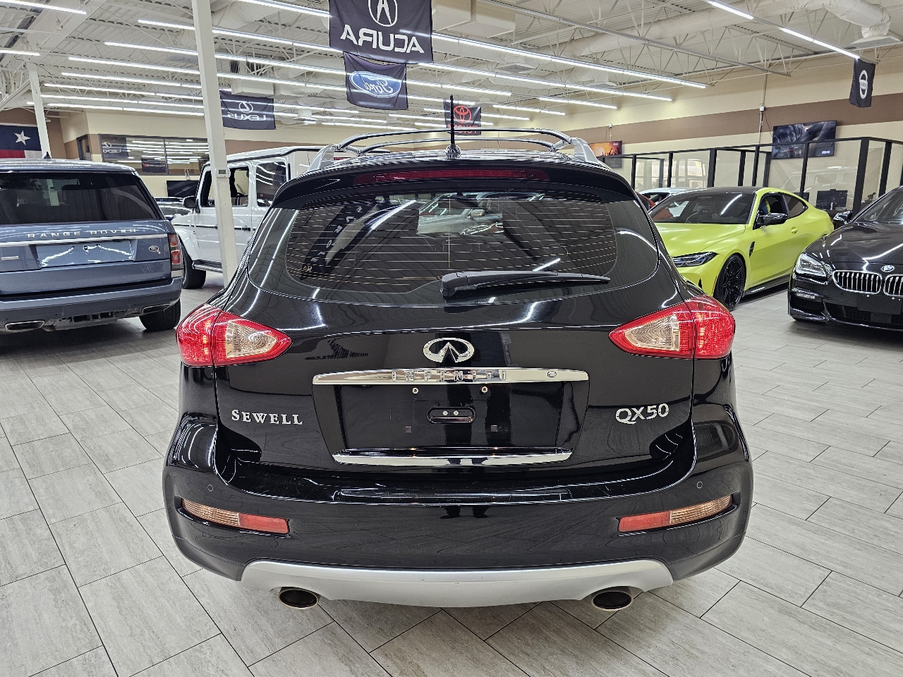 Infiniti QX50 Base RWD 2017