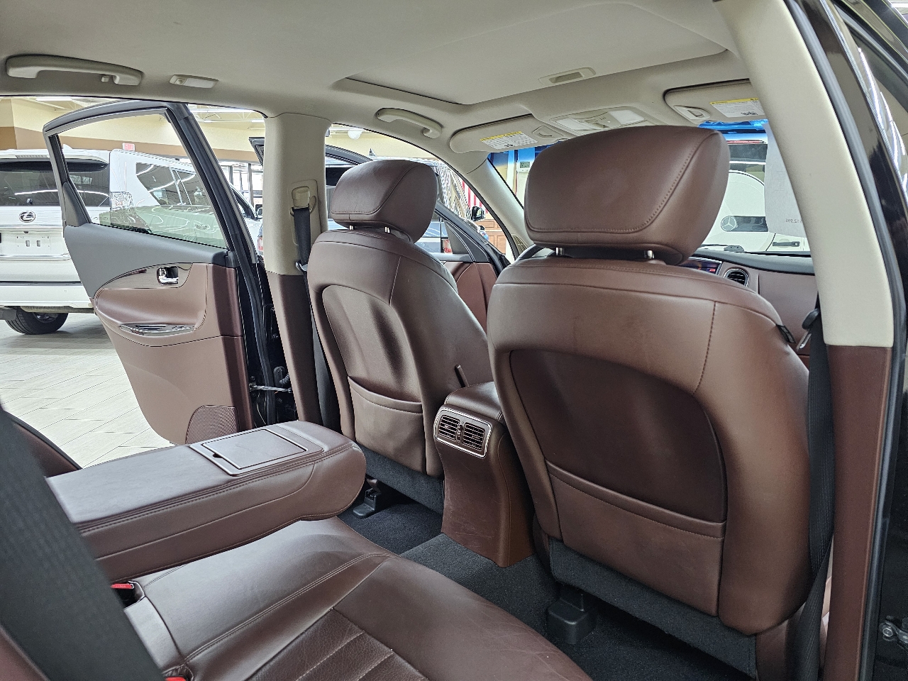 Infiniti QX50 Base RWD 2017