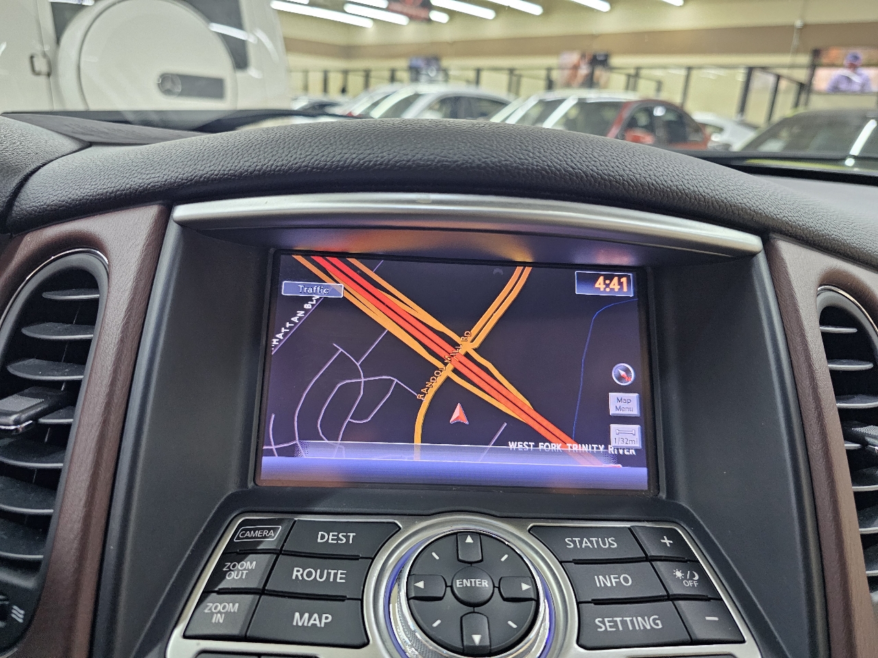 Infiniti QX50 Base RWD 2017