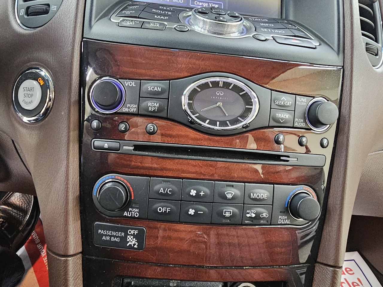 Infiniti QX50 Base RWD 2017