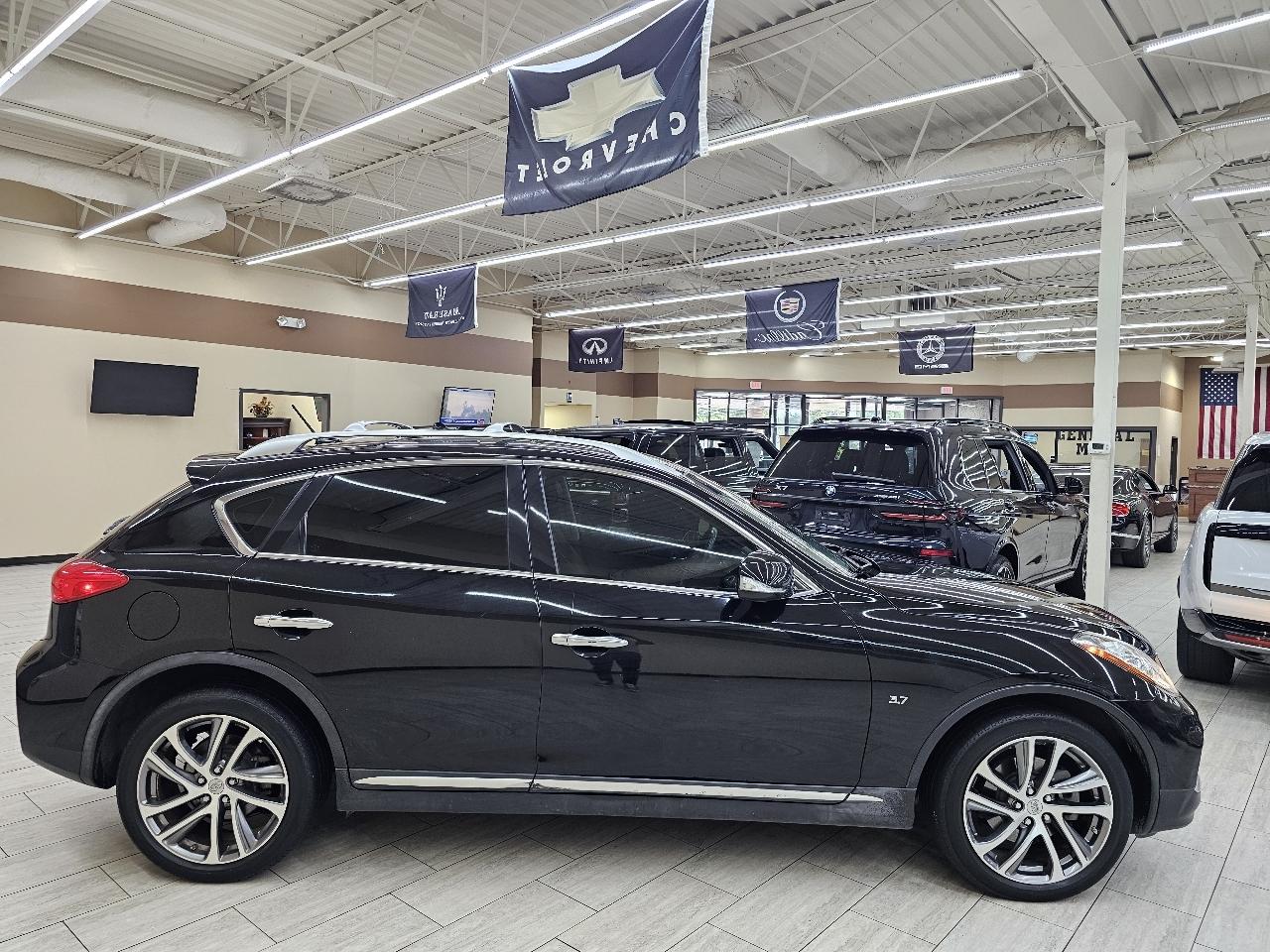 Infiniti QX50 Base RWD 2017