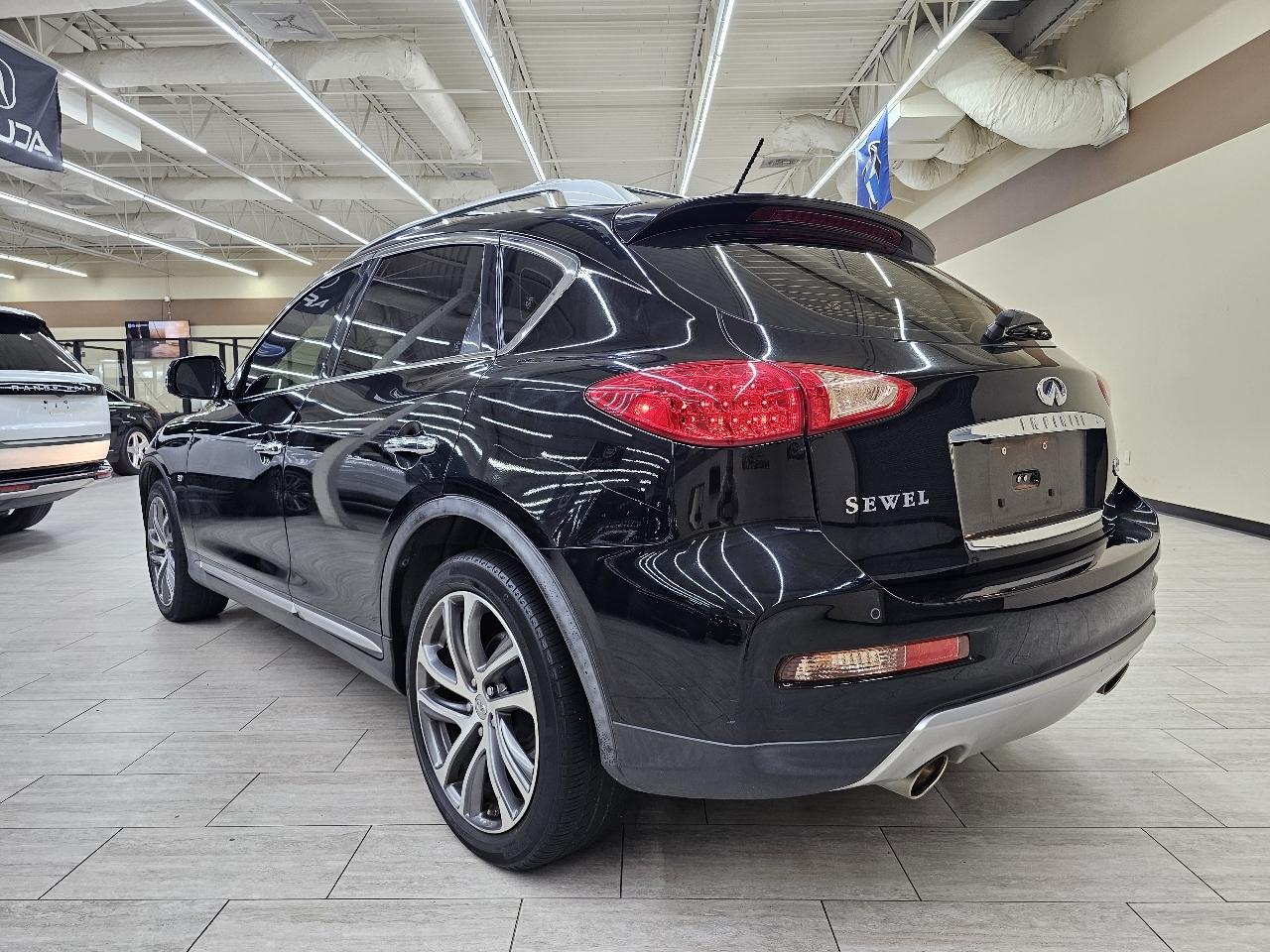 Infiniti QX50 Base RWD 2017