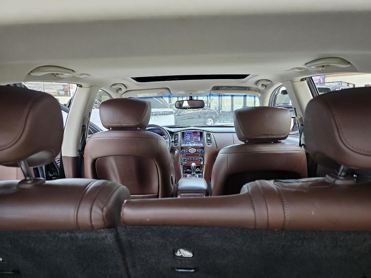 Infiniti QX50 Base RWD 2017