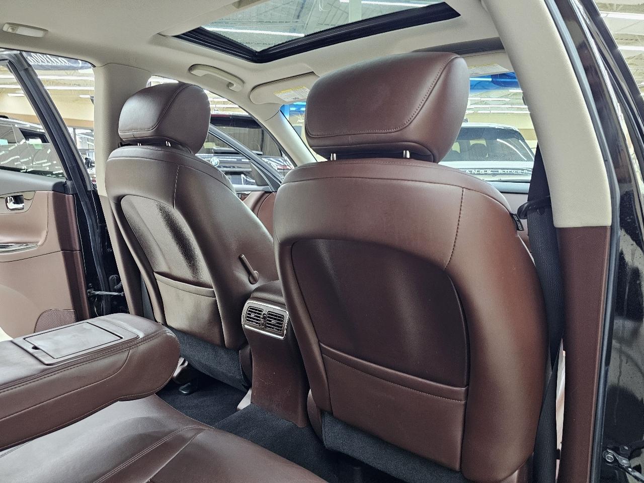 Infiniti QX50 Base RWD 2017