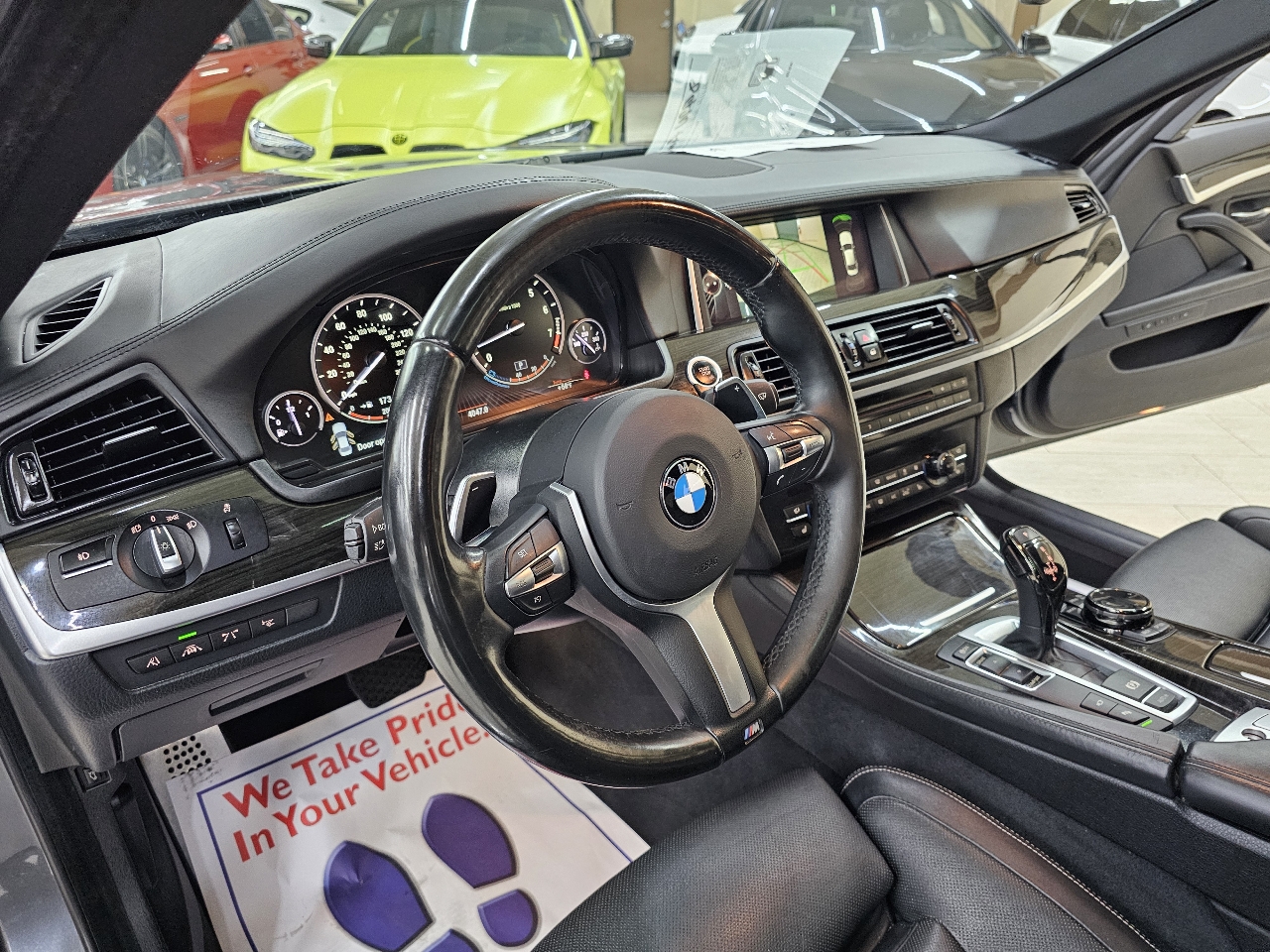 BMW 5-Series 550i 2015