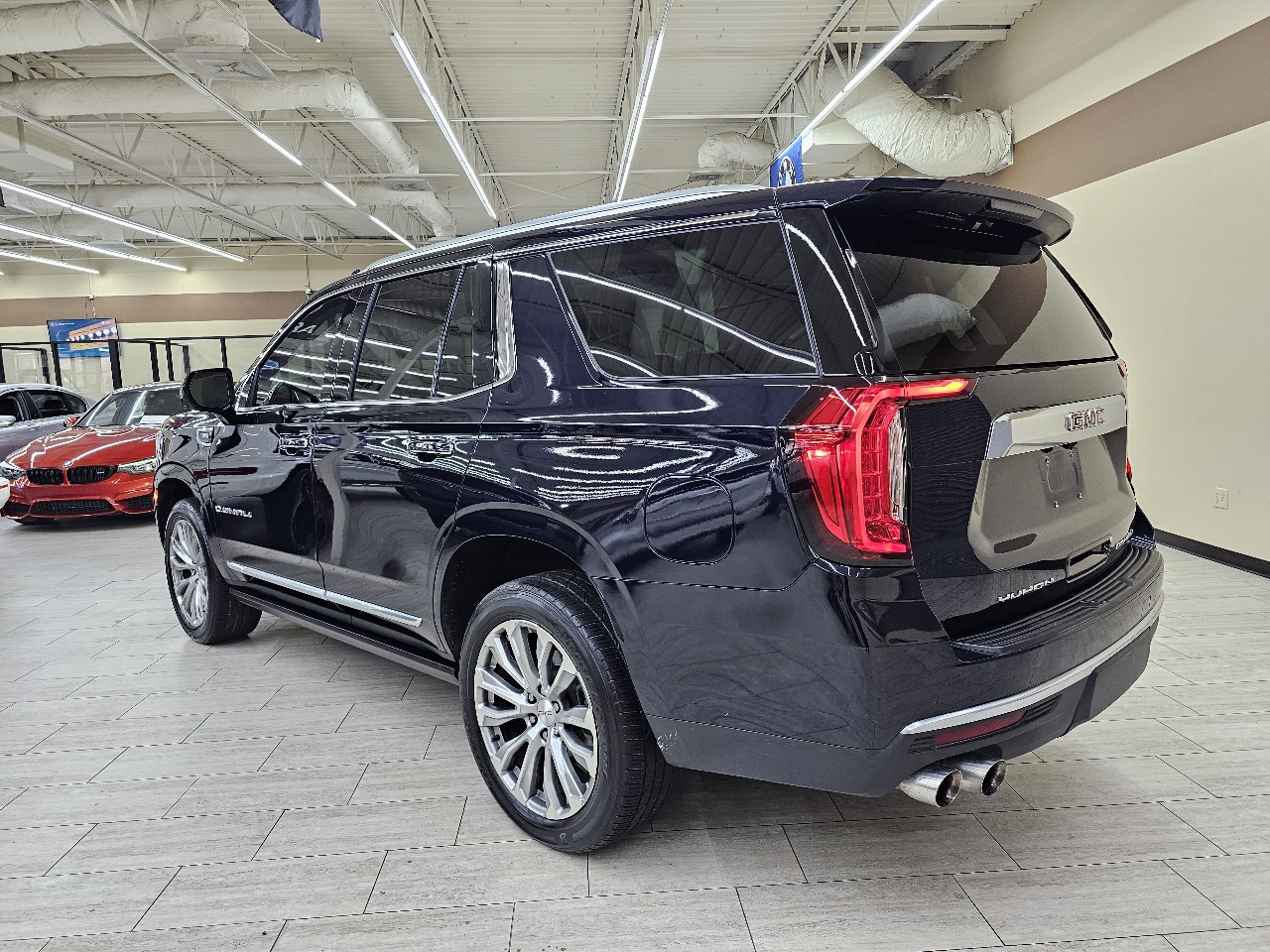 GMC Yukon Denali 4WD 2022