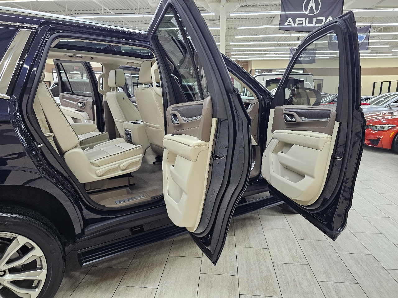 GMC Yukon Denali 4WD 2022