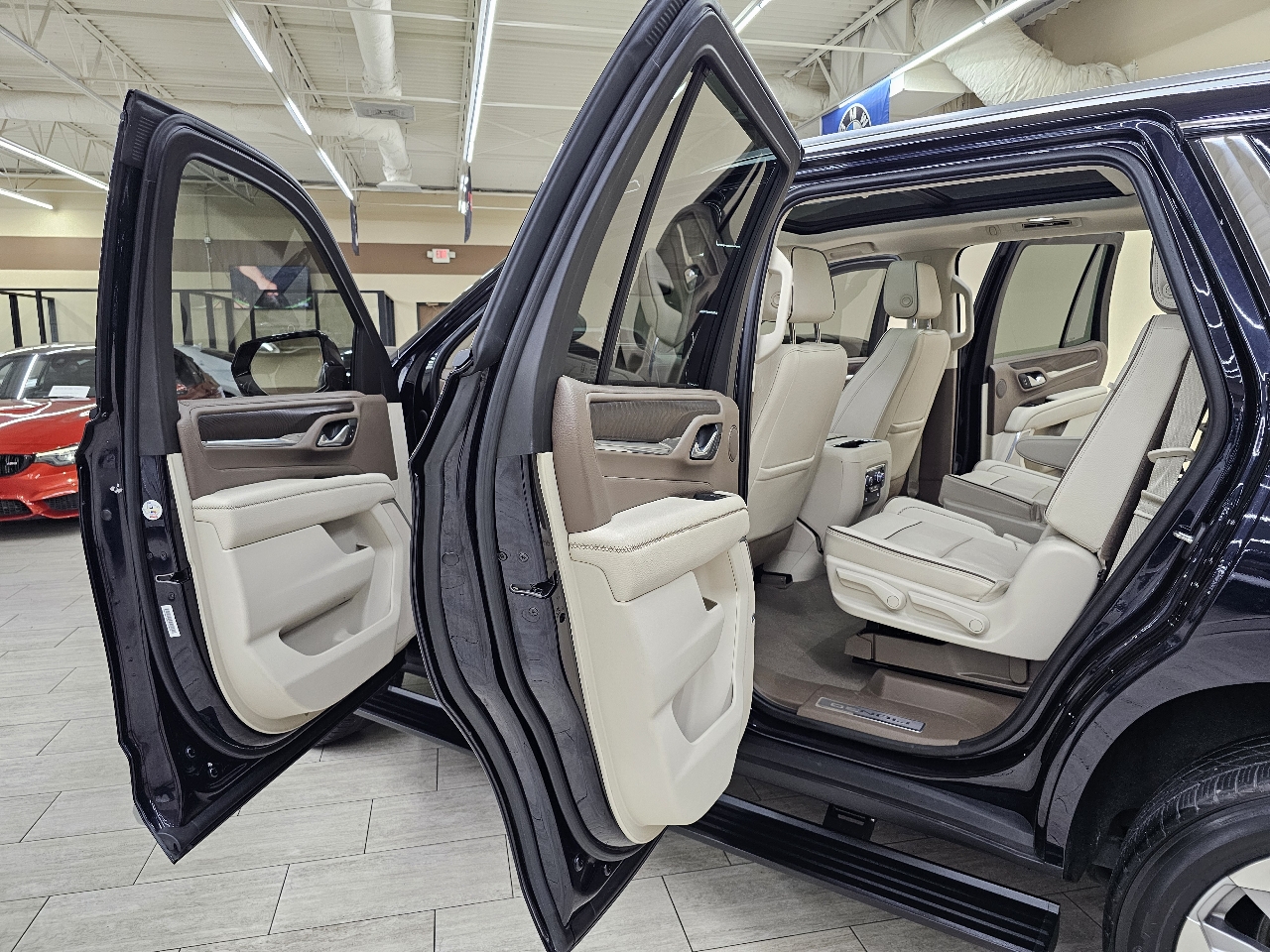 GMC Yukon Denali 4WD 2022