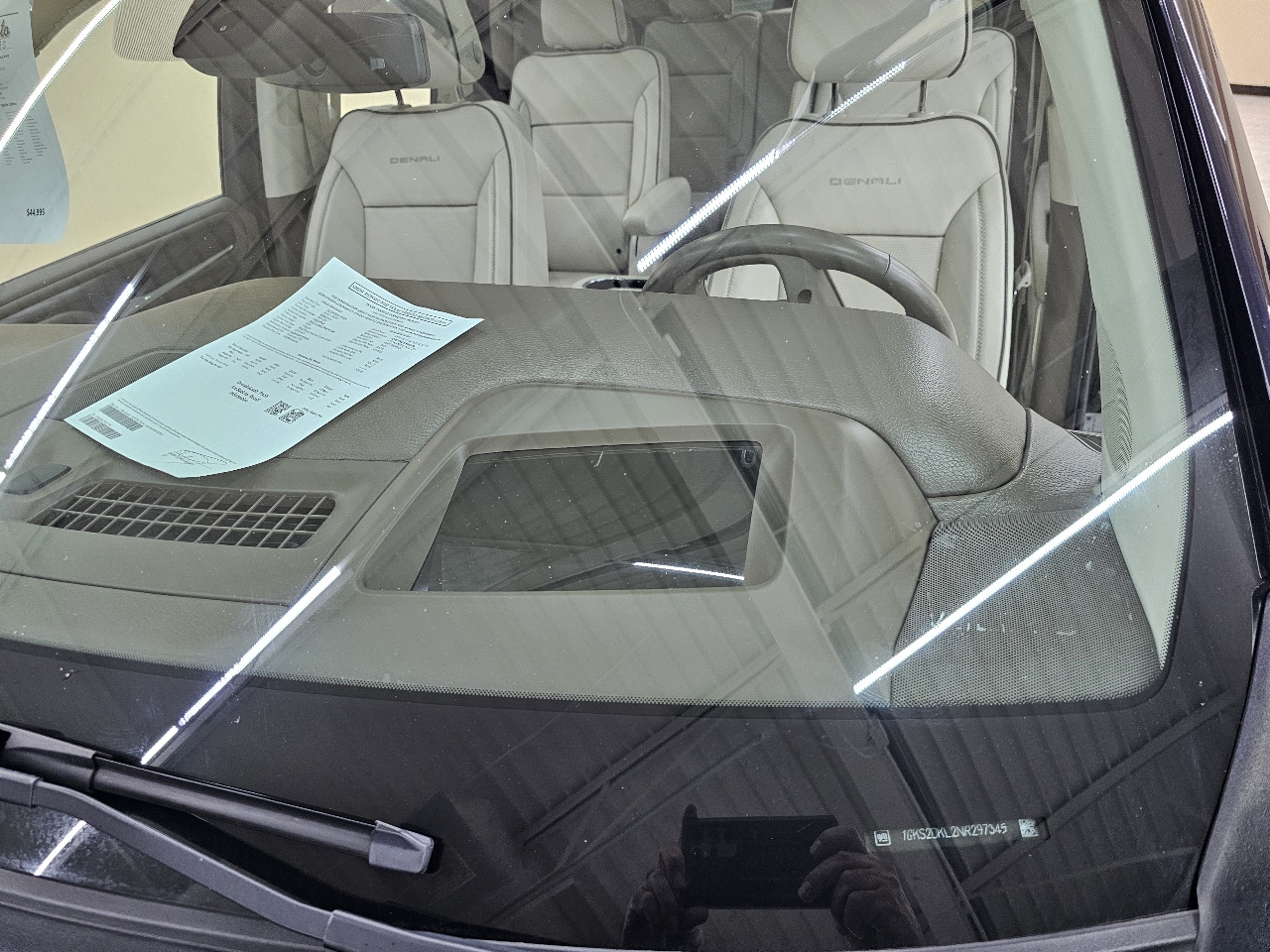 GMC Yukon Denali 4WD 2022