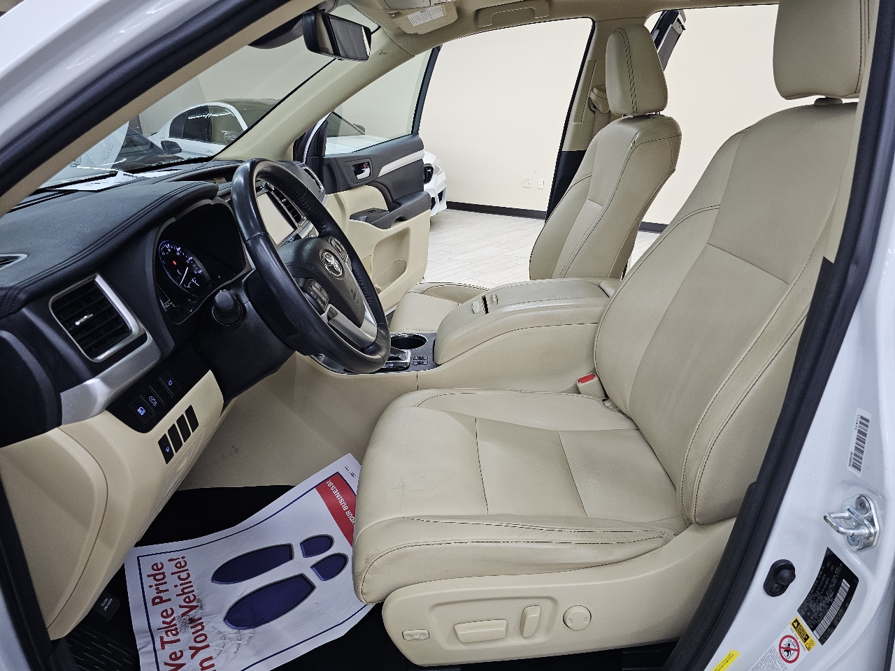 Toyota Highlander SE FWD V6 2018