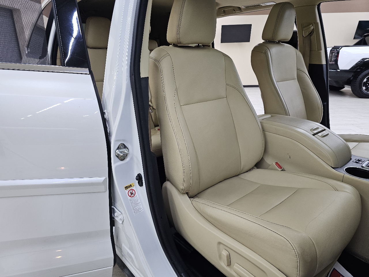 Toyota Highlander SE FWD V6 2018