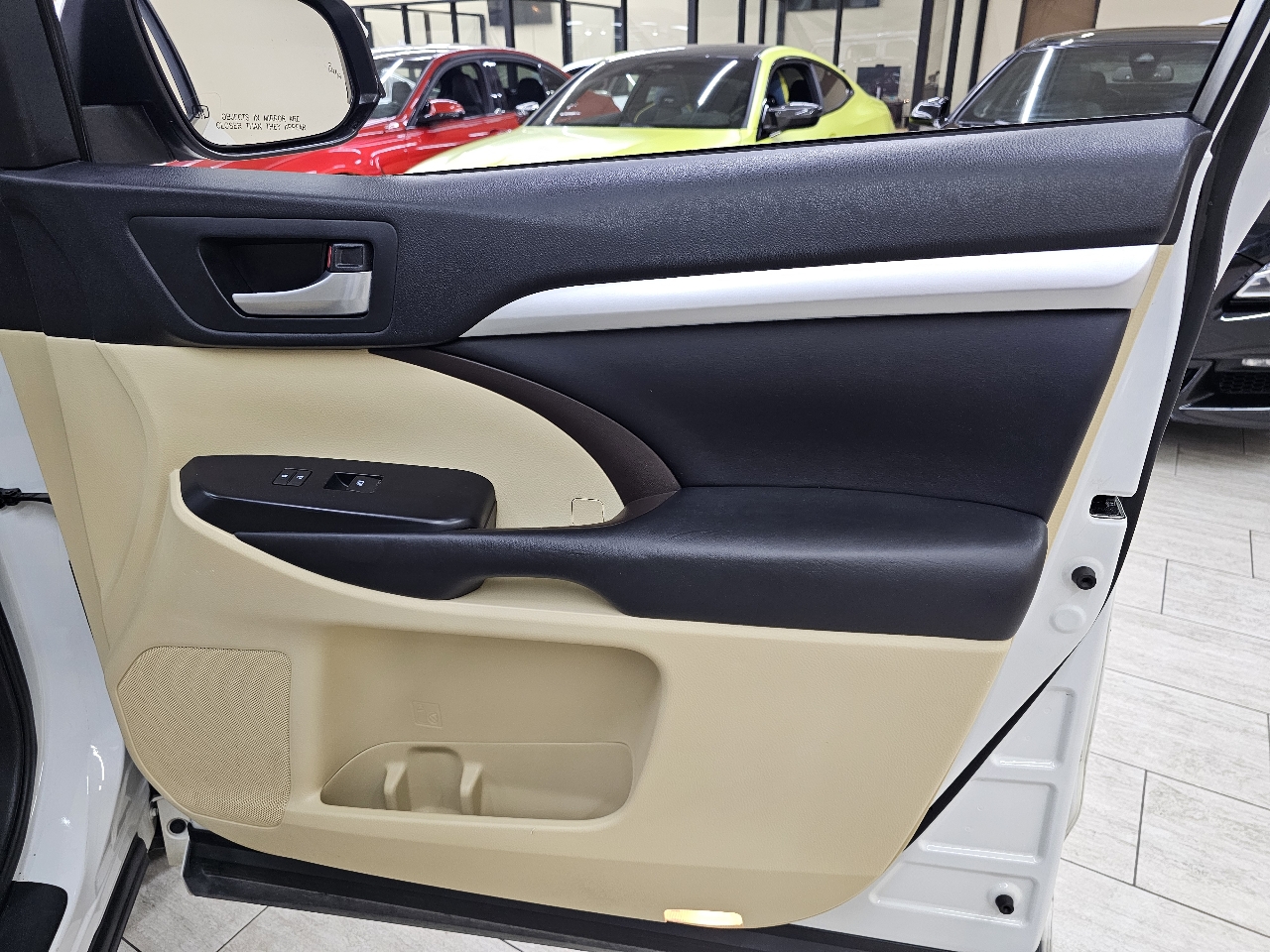 Toyota Highlander SE FWD V6 2018