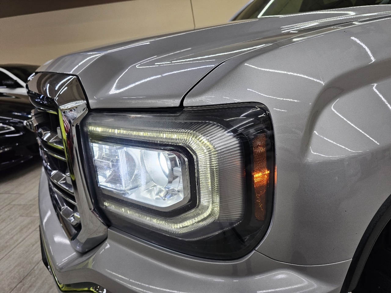 GMC Sierra 1500 SLT Crew Cab Long Box 4WD 2017