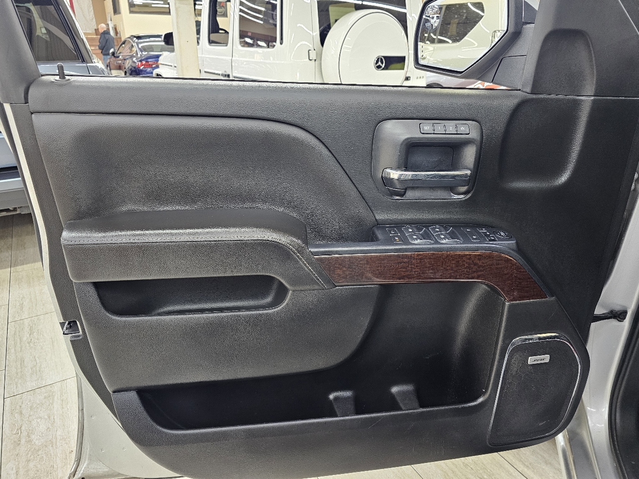 GMC Sierra 1500 SLT Crew Cab Long Box 4WD 2017