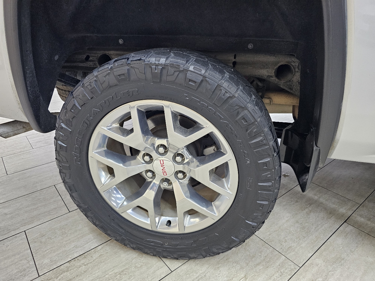 GMC Sierra 1500 SLT Crew Cab Long Box 4WD 2017