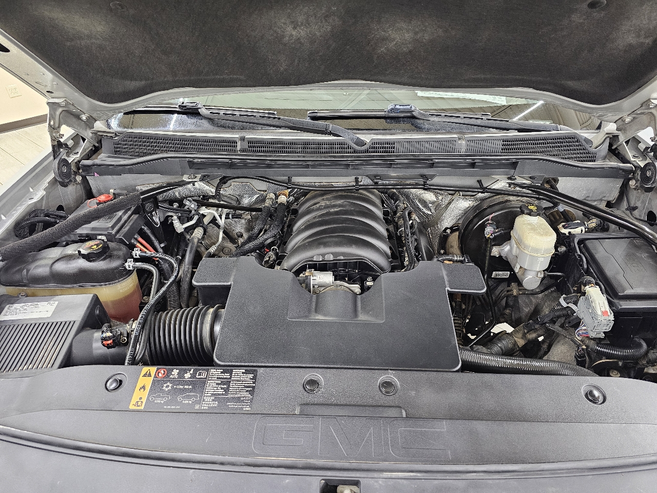 GMC Sierra 1500 SLT Crew Cab Long Box 4WD 2017