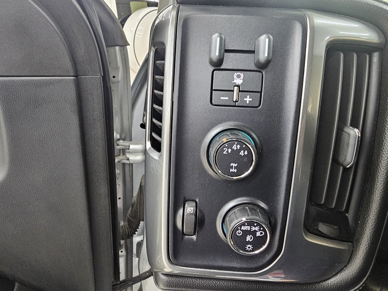 Chevrolet Silverado 2500HD  2015