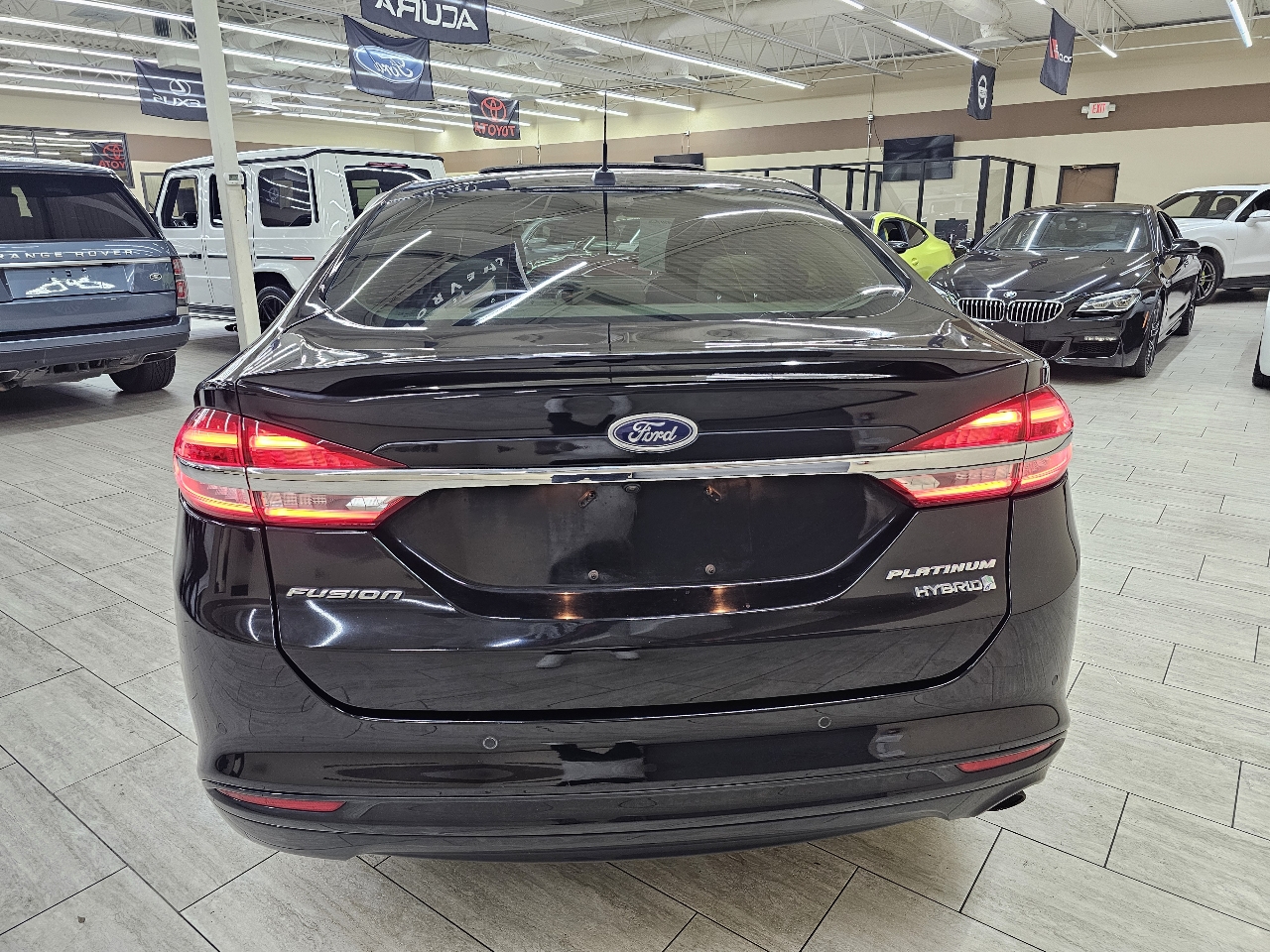 Ford Fusion Hybrid Titanium 2017