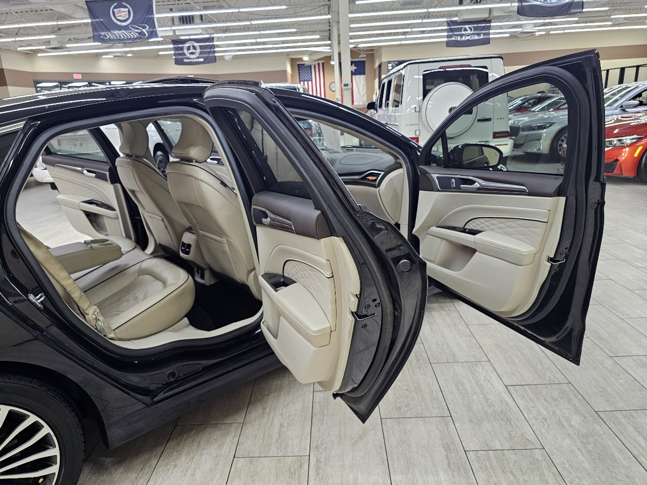 Ford Fusion Hybrid Titanium 2017