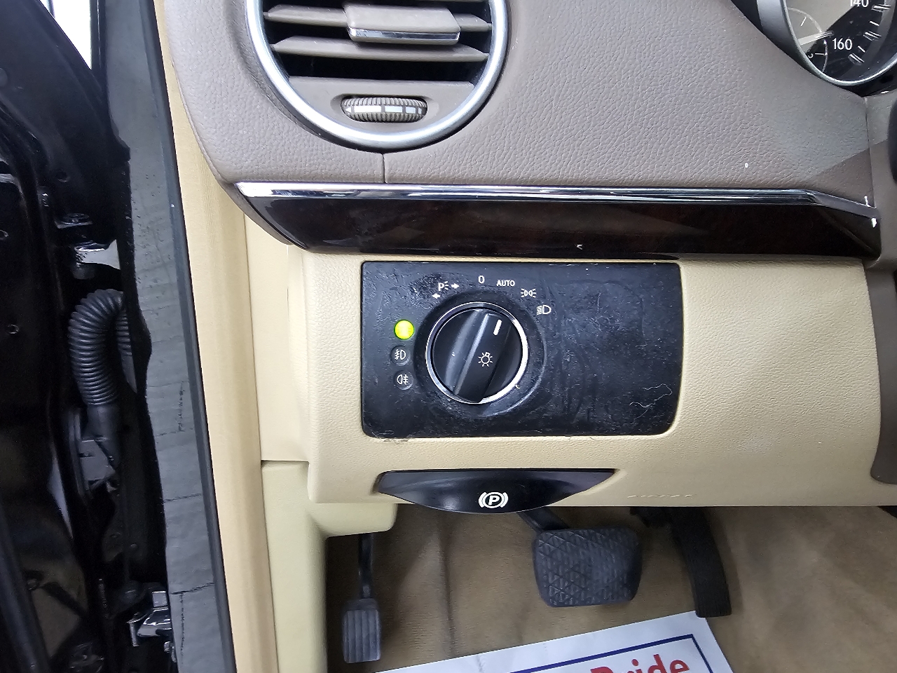 Mercedes-Benz GL-Class GL450 4MATIC 2011