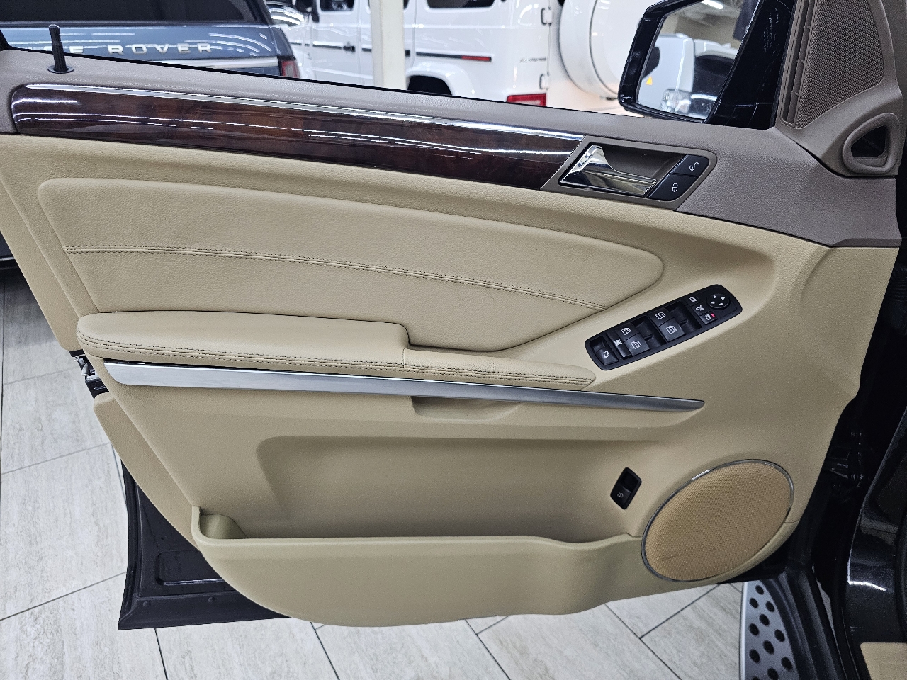 Mercedes-Benz GL-Class GL450 4MATIC 2011