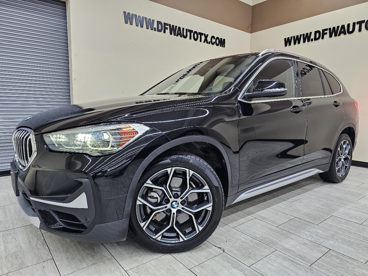 2021 BMW X1 28i's photo