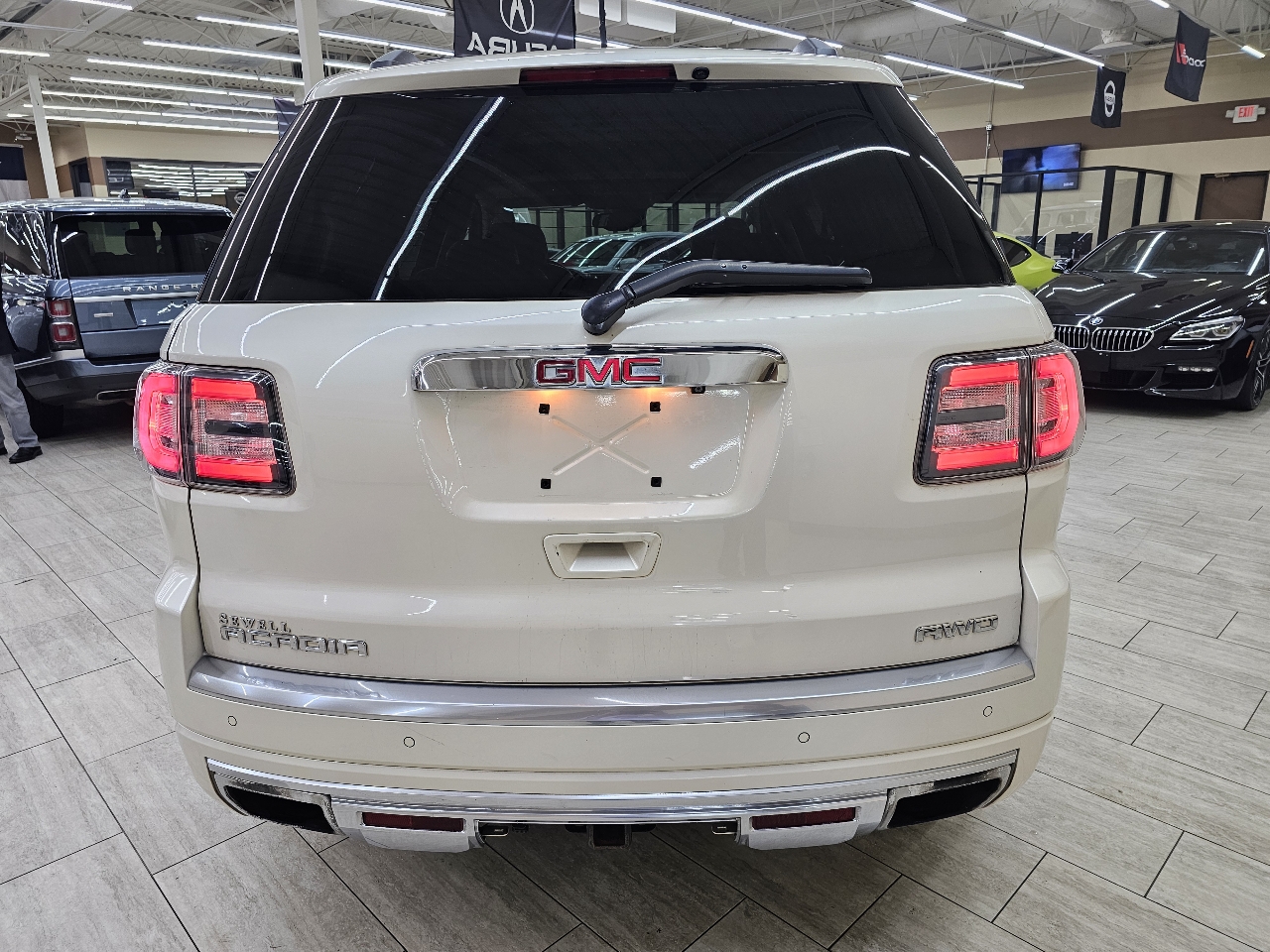 GMC Acadia Denali AWD 2014