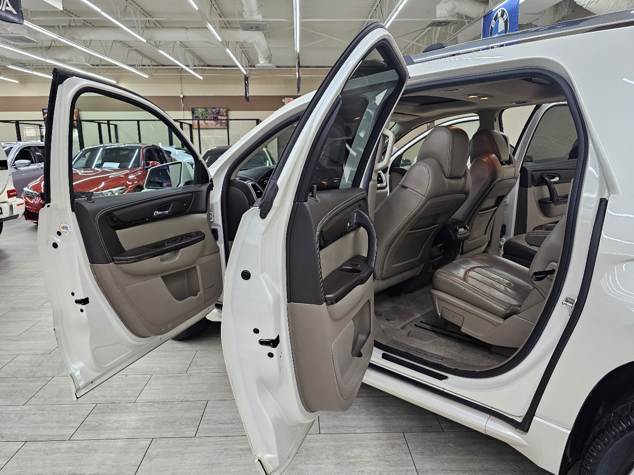 GMC Acadia Denali AWD 2014