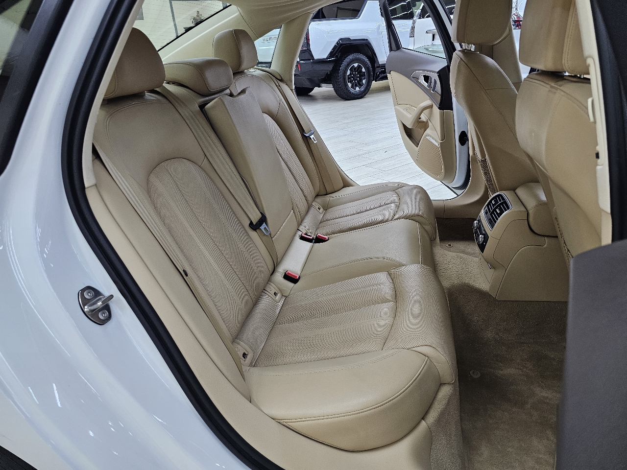 Audi A6 3.0T quattro Tiptronic 2014