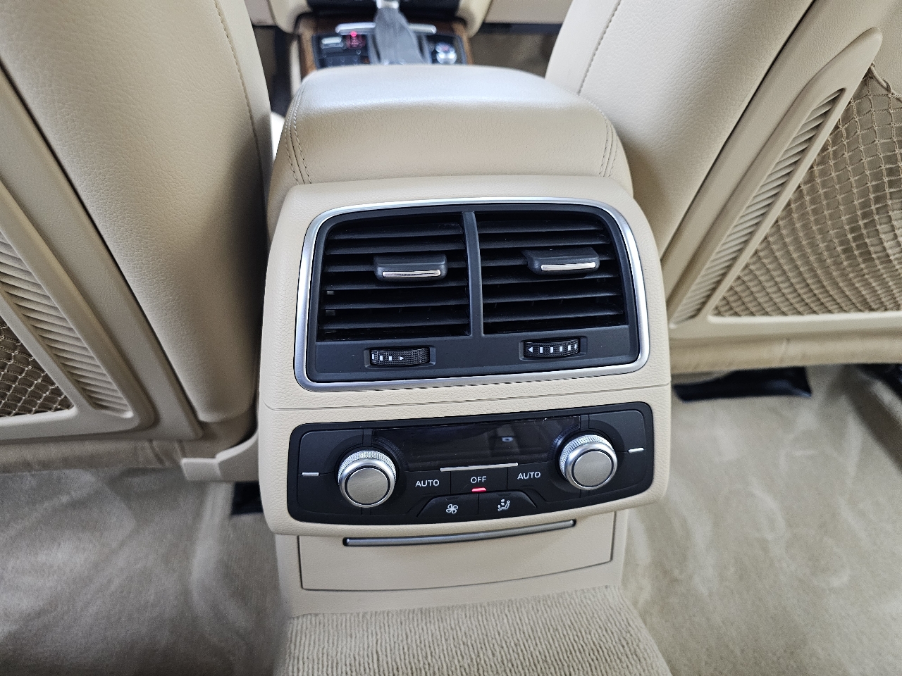 Audi A6 3.0T quattro Tiptronic 2014