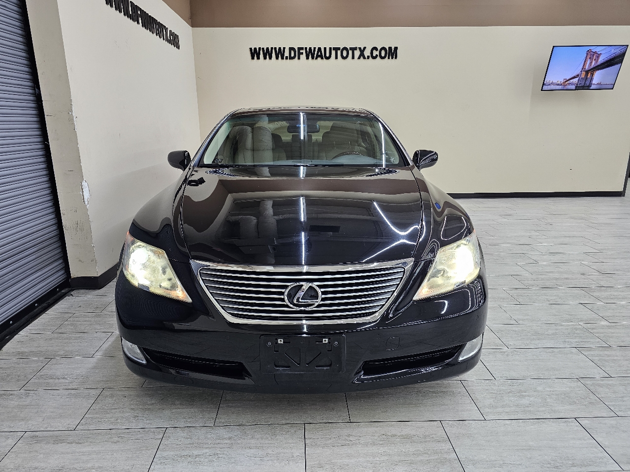 Lexus LS 460 Luxury Sedan 2008