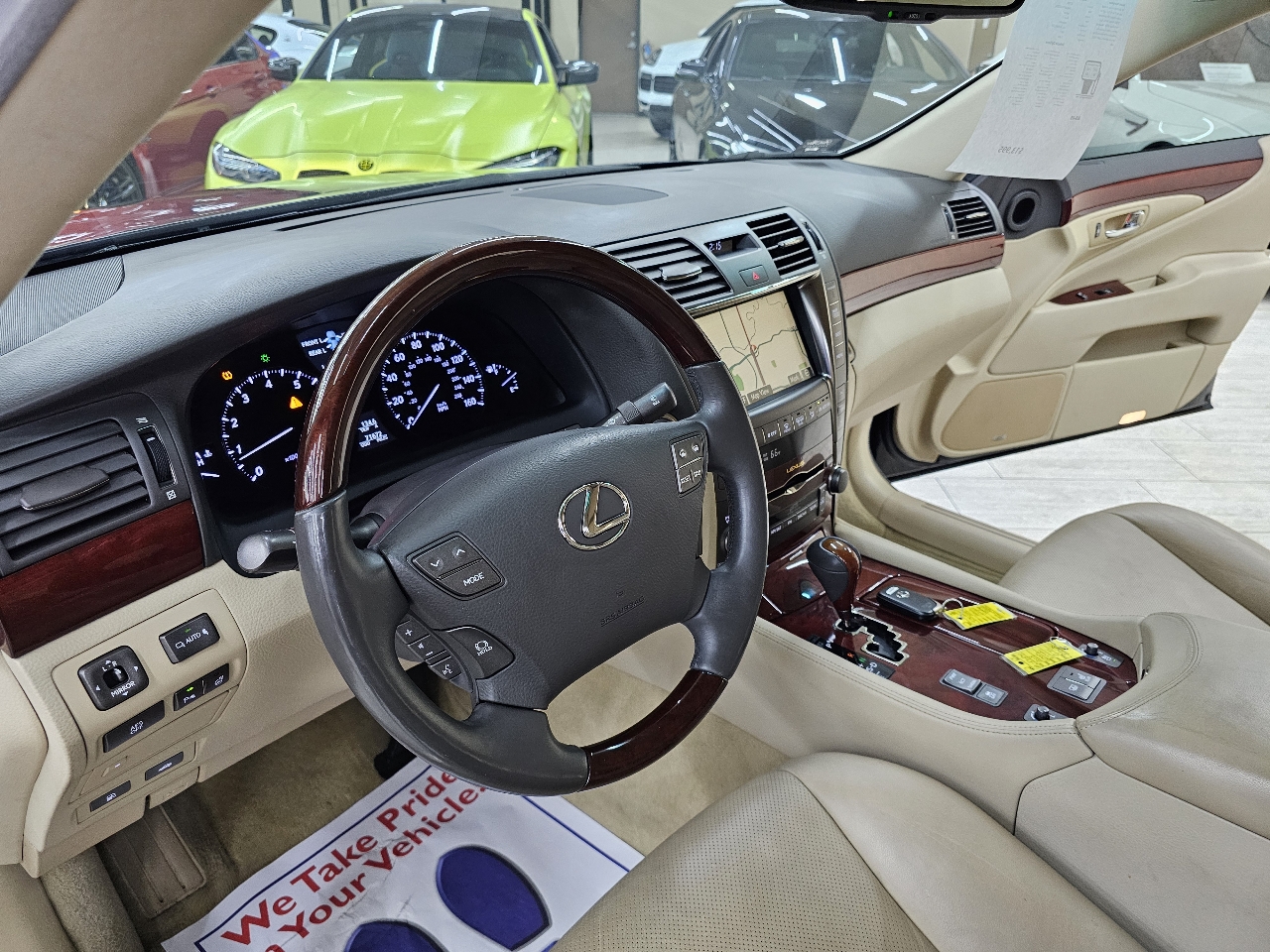 Lexus LS 460 Luxury Sedan 2008