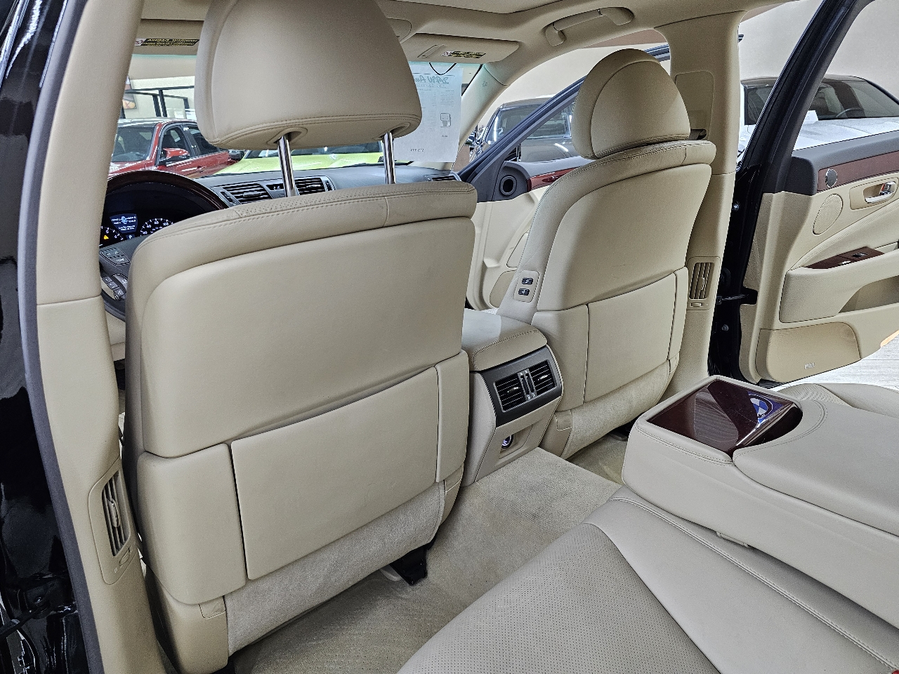 Lexus LS 460 Luxury Sedan 2008