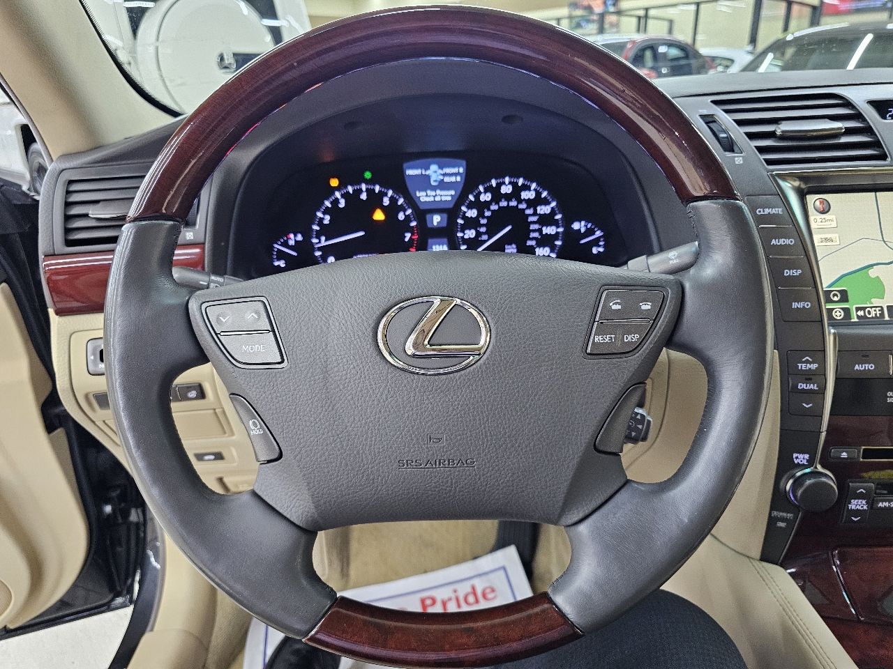 Lexus LS 460 Luxury Sedan 2008