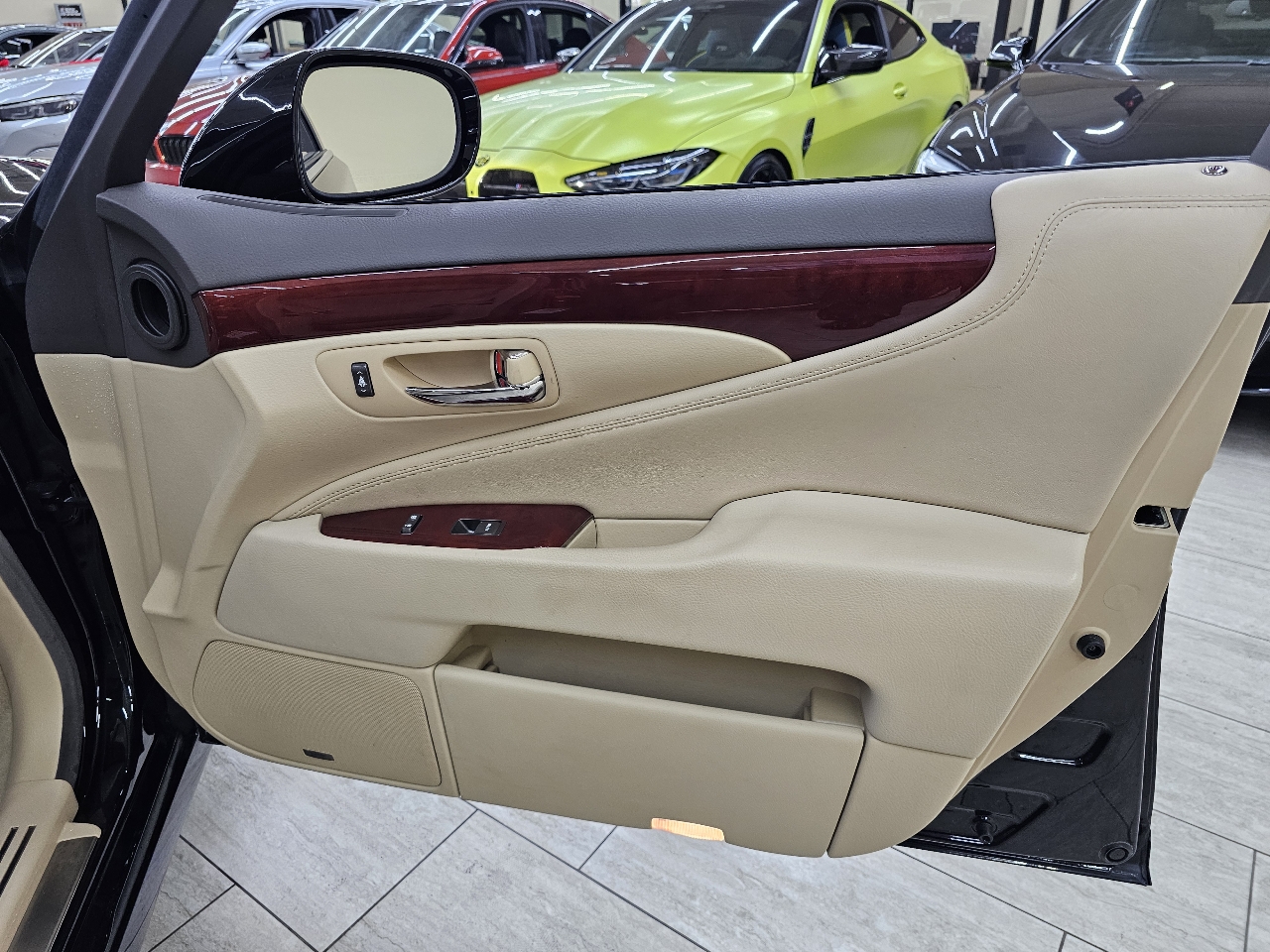 Lexus LS 460 Luxury Sedan 2008