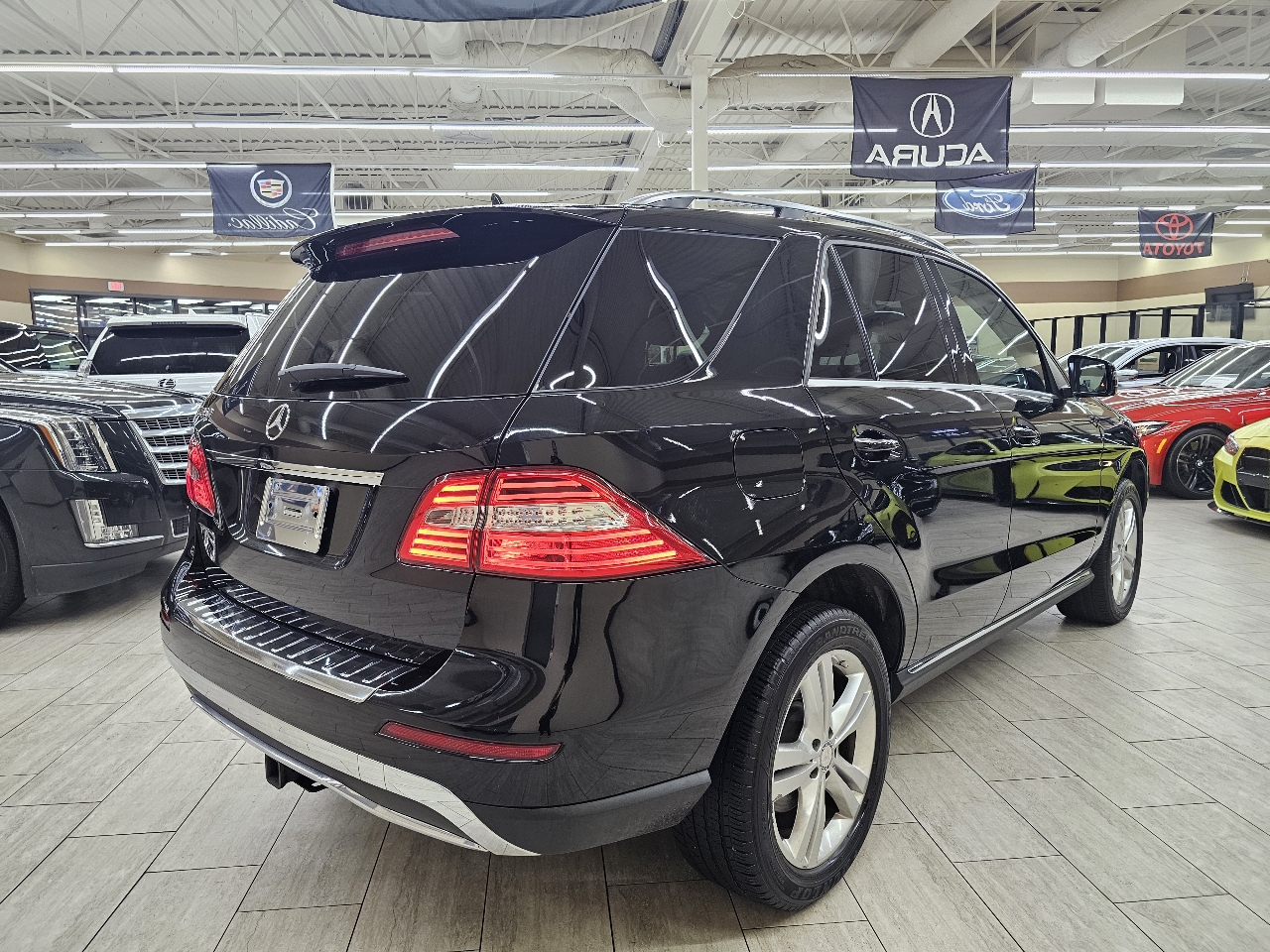 Mercedes-Benz M-Class  2014