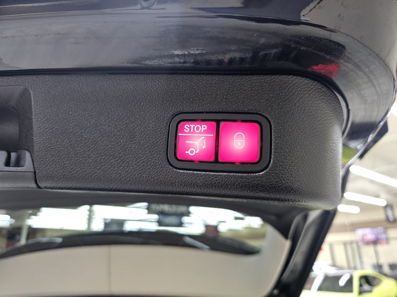 Mercedes-Benz M-Class  2014