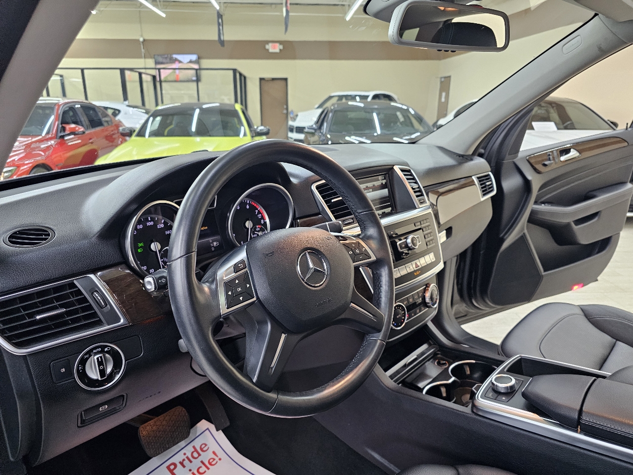 Mercedes-Benz M-Class  2014