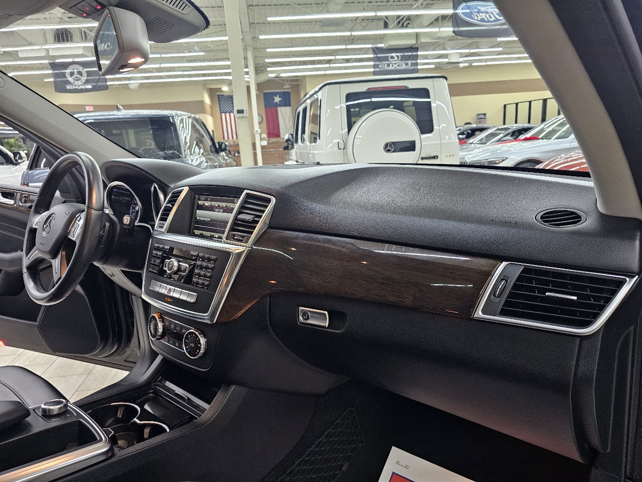 Mercedes-Benz M-Class  2014