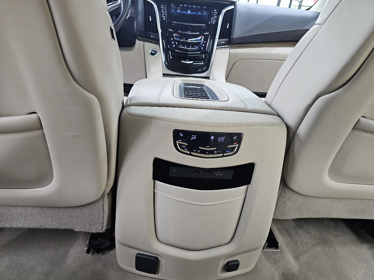 Cadillac Escalade  2019