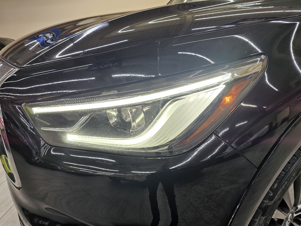 Infiniti QX80 LUXE 2019