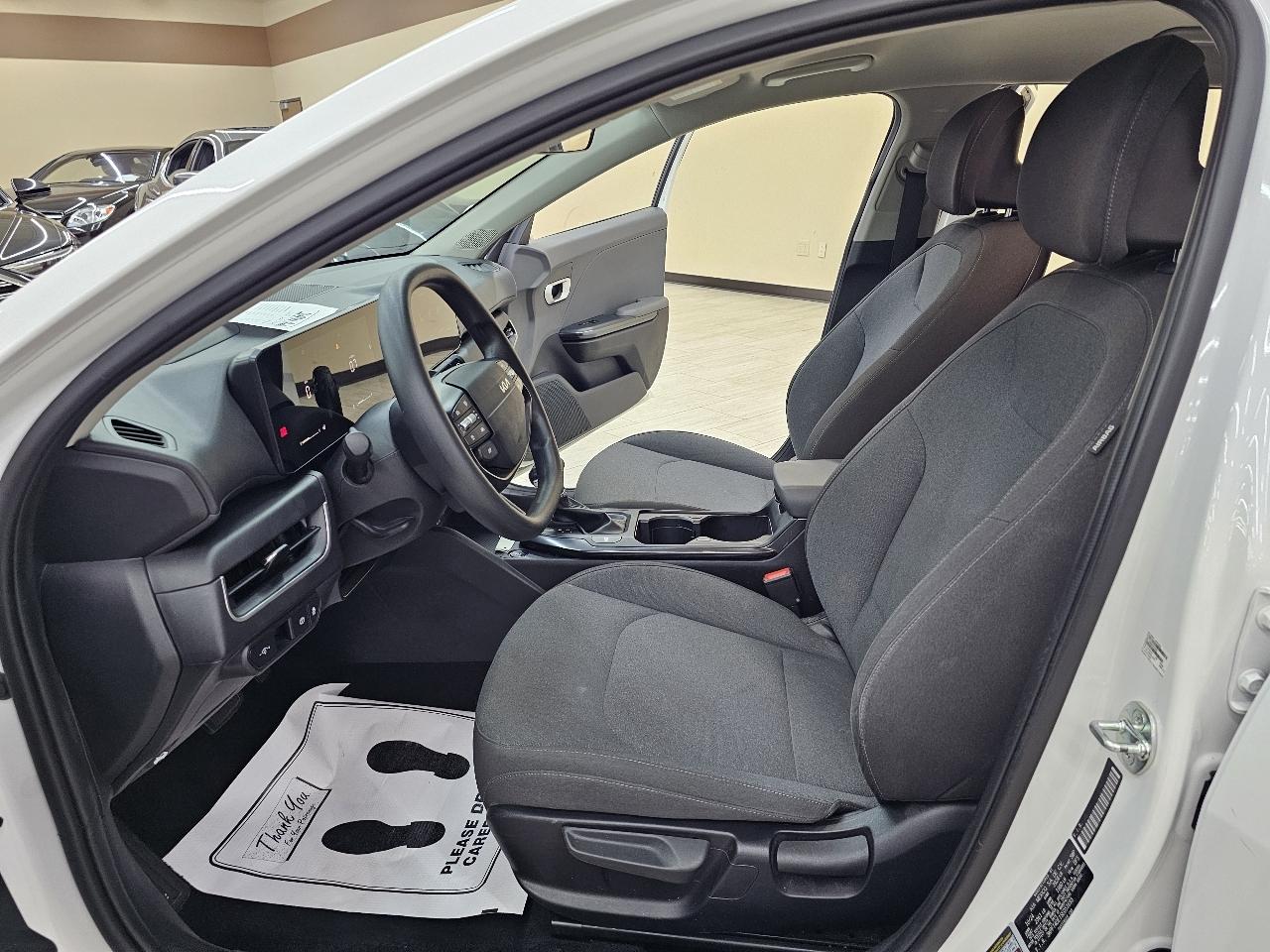 Kia K4 LXS 2025