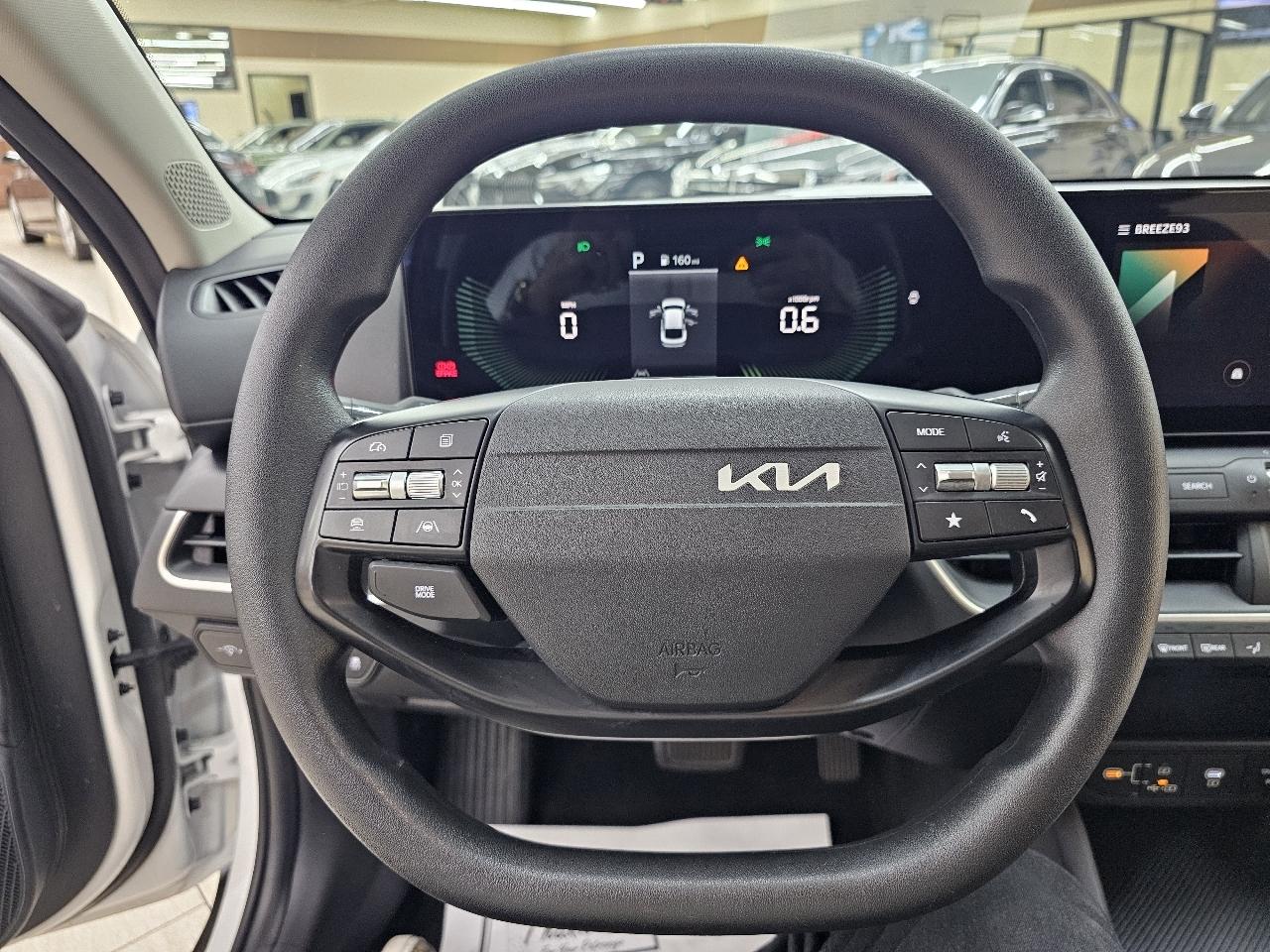 Kia K4 LXS 2025