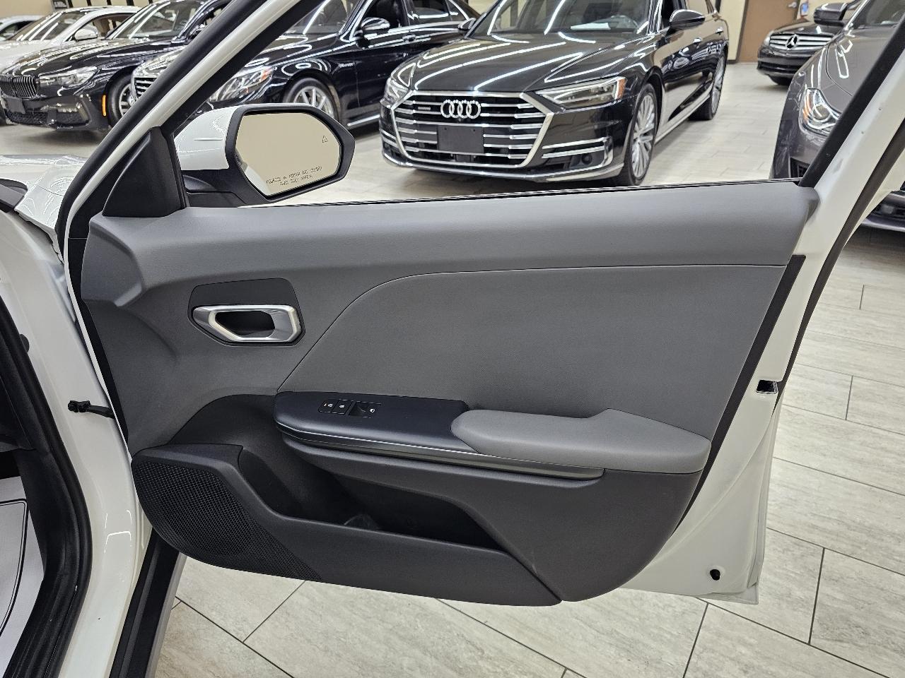 Kia K4 LXS 2025
